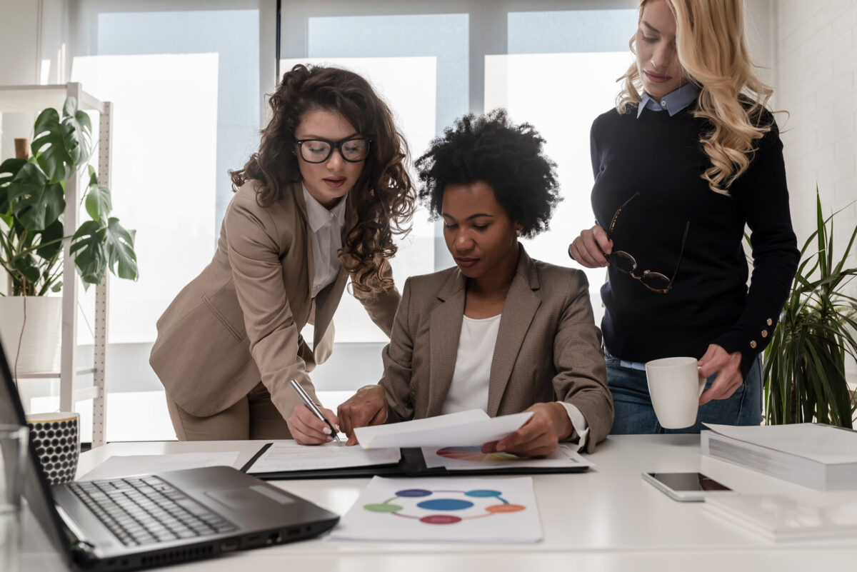 SundayReset: Female Entrepreneurs Pro Empowerment Tips